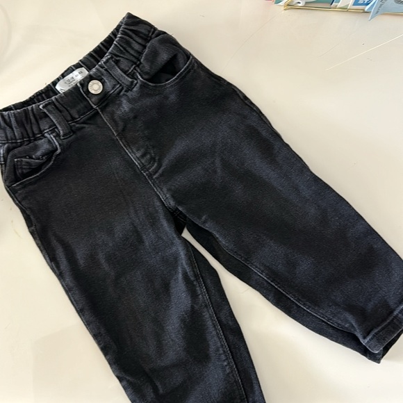 Zara Black Denim Pants - Picture 2 of 3